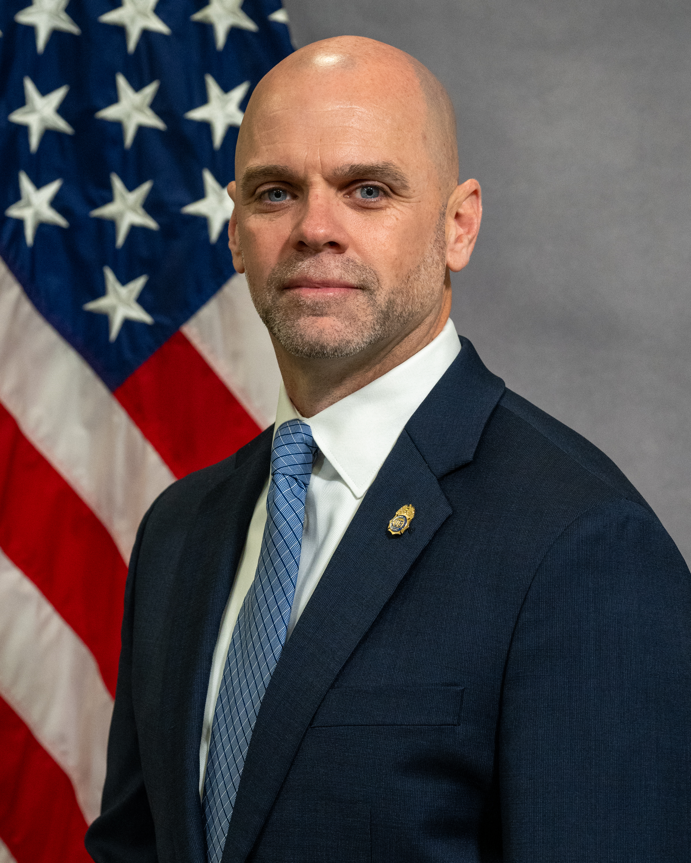 portrait of Brian Leardo