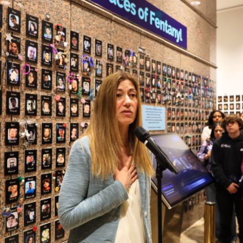 DEA 2024 National Family Summit-Administrator_Migram-FOF Kiosk Dedication