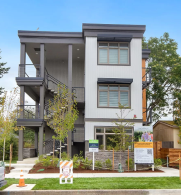 Seized_Property-6822_N._Greenwich_Ave_Portland