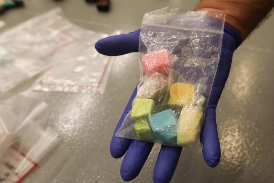 Multi-colored fentanyl in plastic bag (Multnomah County Sheriff)