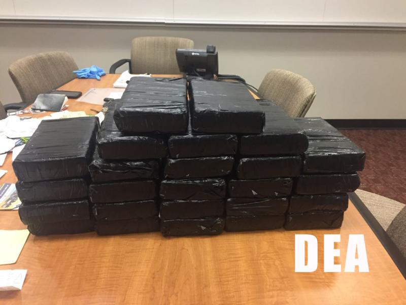 Table with 25 kilograms of cocaine