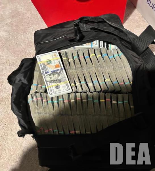 Large amount of cash in a duffle bag