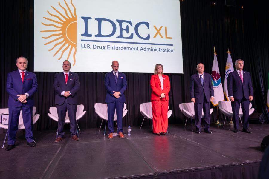 IDEC XL U.S. Drug Enforcement Administration Conference. From L-R: United States Ambassador of the Argentine Republic, Peter Lamelas, Secretary of State for the fight Against Drug Organized Crime, Ministry of Security, Martin Verrier, DEA Administrator, Terry Cole, Minister of National Security, Alejandra Monteoliva, Acting Attorney General of the Republic of Argentina, Dr. Eduardo Casal, and Minister of Foreign Affairs of Argentina, Pablo Quirno. 