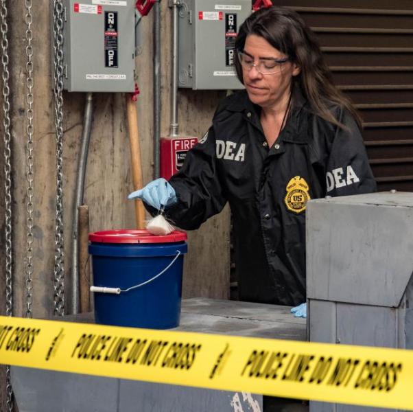 Especialista en Huellas Dactilares