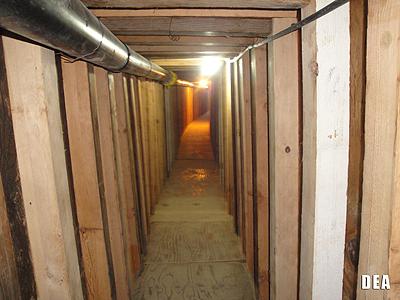Cross-border tunnel discovered in San Luis, Az.